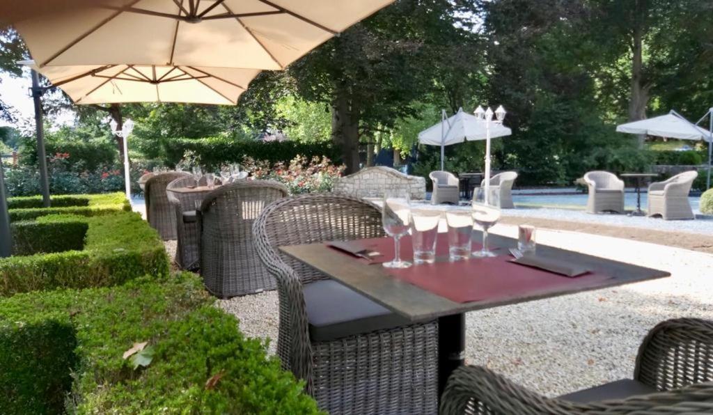 Auberge Du Vieux Cedre, Enghien-Belgique Exterior photo
